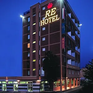 Re Hotel Lissone